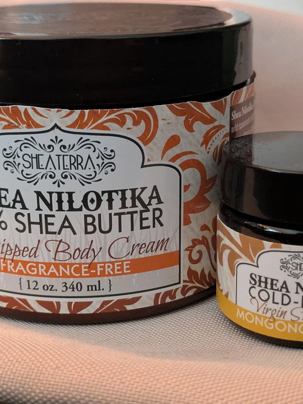 Shea Nilotika 30% Shea Butter Whipped Body Cream - Fragrance Free (White/Orange)